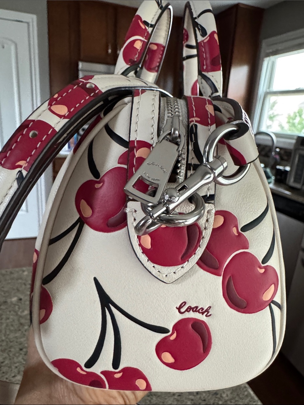 🍒Super Cute🍒 Authentic Coach CY745 Cream Mini Satchel with Red Cherry Print 🍒 - Picture 5 of 15